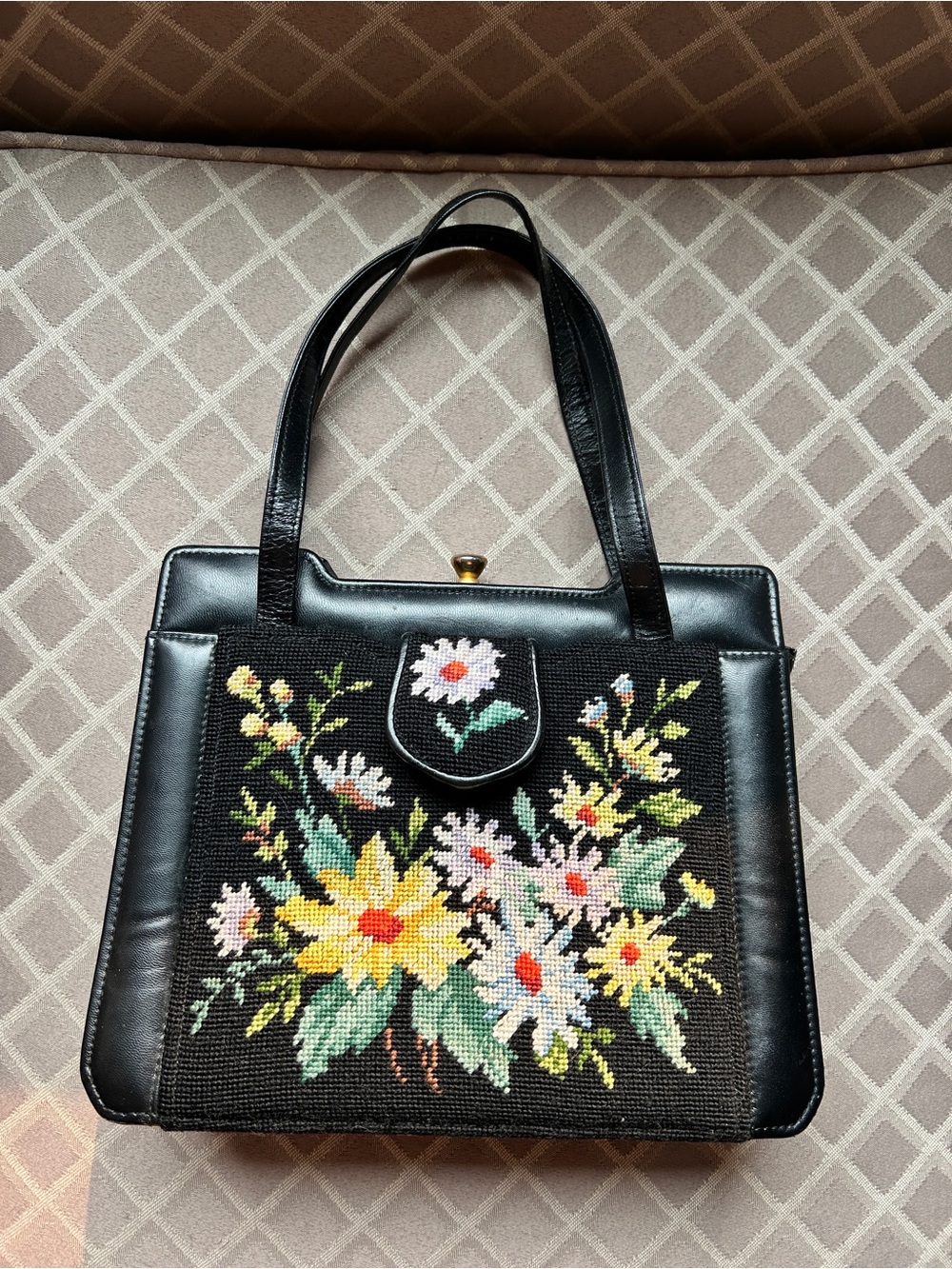 Vintage Petit Point Needlepoint Hand Bag Purse Black Floral